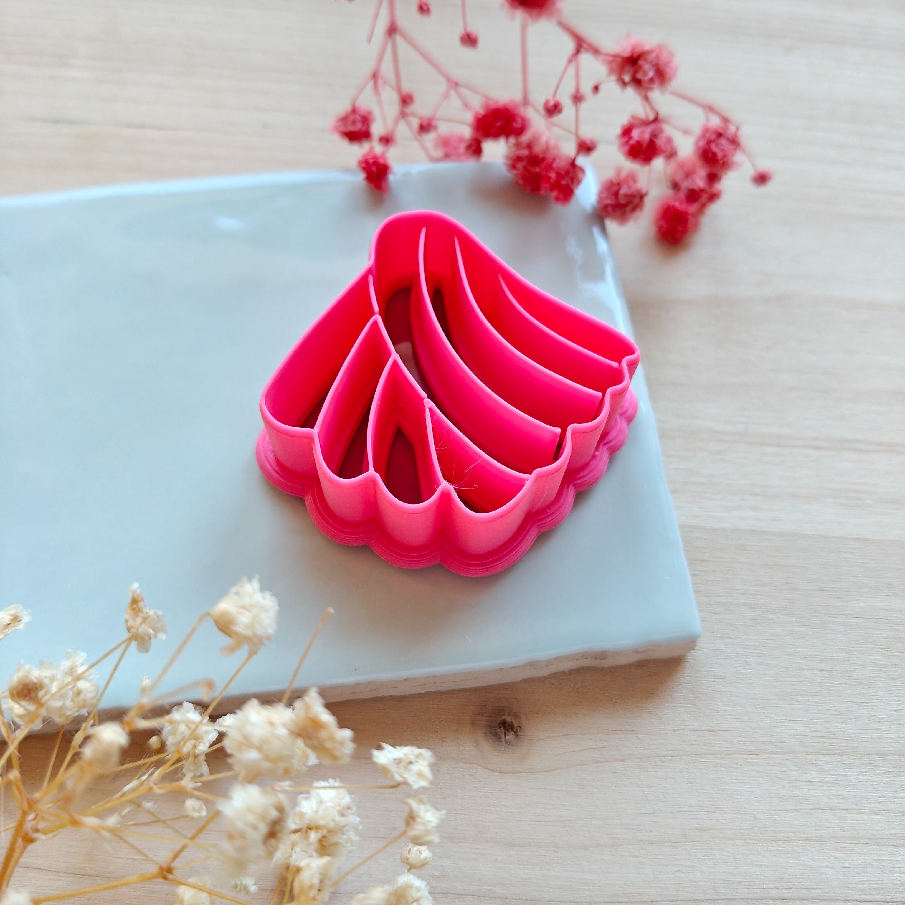 Feuille emporte-pièce floraé