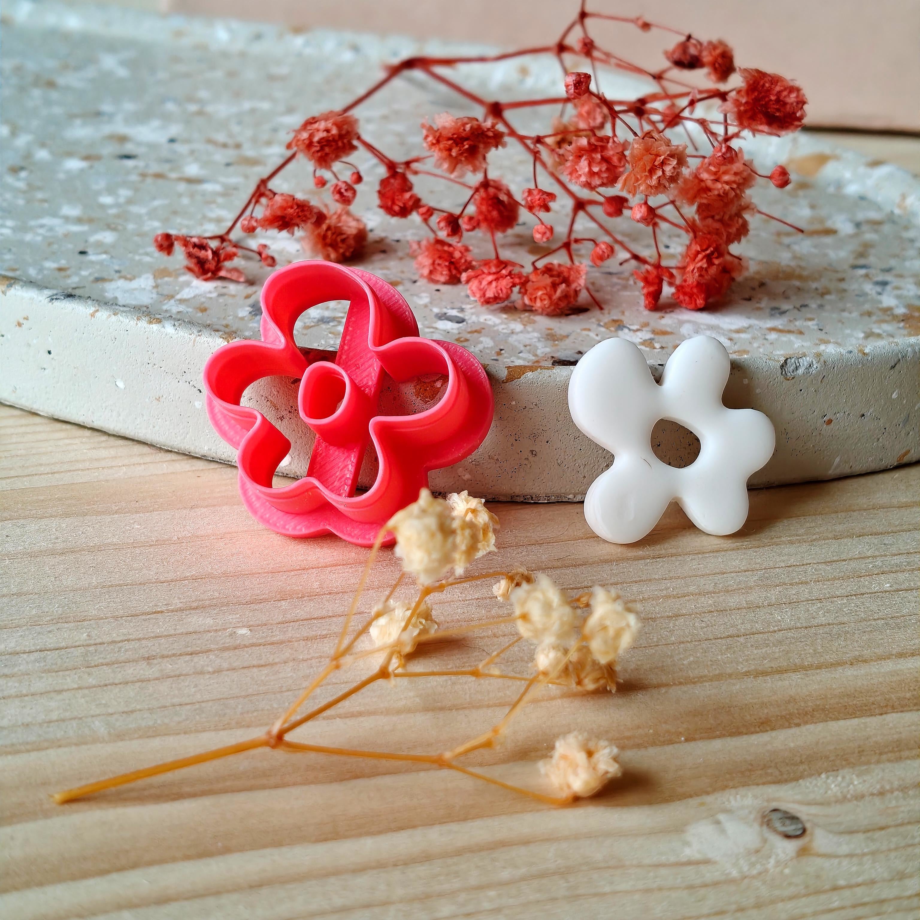 emporte piece fleur Violette